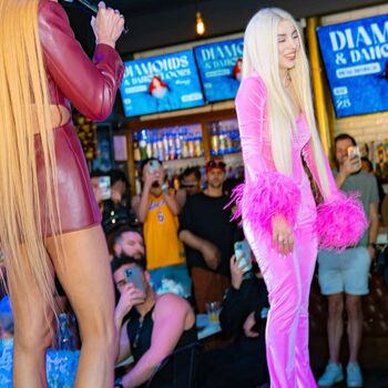 Full leaked Ava max  page private onlyfans photo