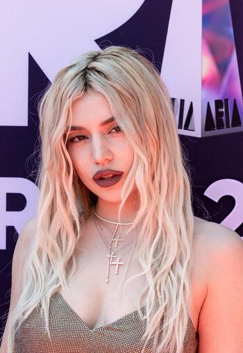 Full leaked Ava max private onlyfans photo