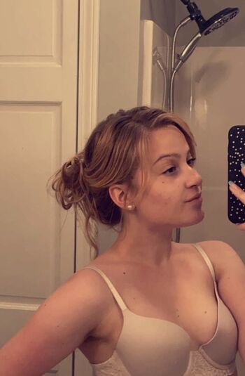 Full leaked Ava sprague private onlyfans photo