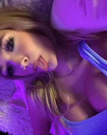 Full leaked Hannah rhodes/ private onlyfans photo