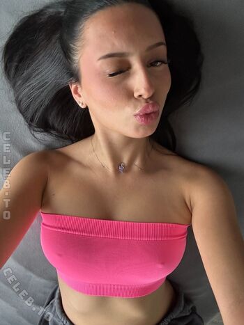 Full leaked Avakisses private onlyfans photo