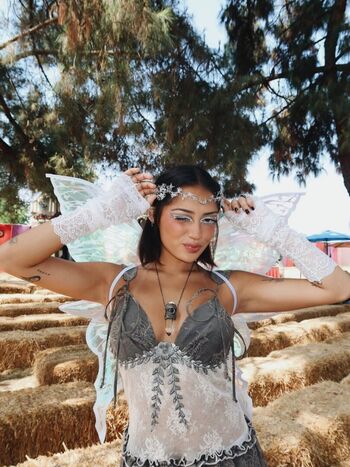 Full leaked Avani gregg private onlyfans photo