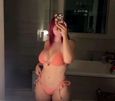 Full leaked Avasreddiary private onlyfans photo