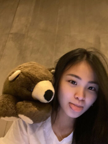 Aveline Liu