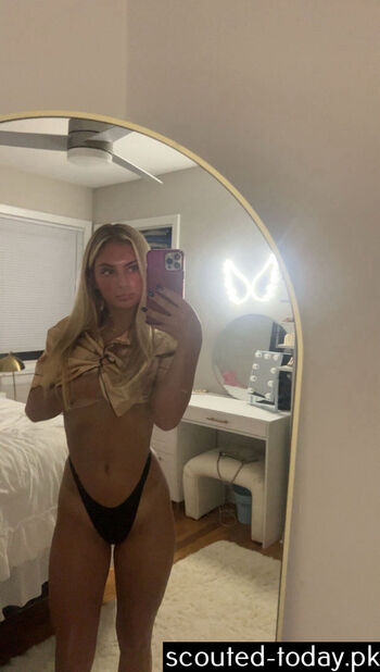 Full leaked Averywoodsss private onlyfans photo