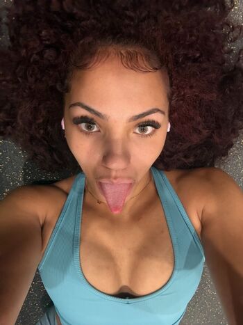 Full leaked Avi babyyy private onlyfans photo