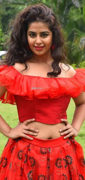 Full leaked Avika gor private onlyfans photo