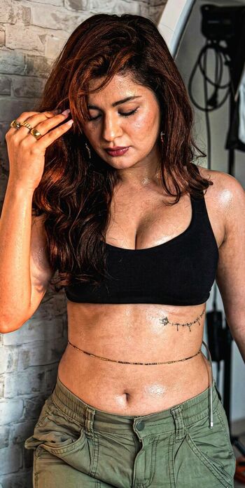 Full leaked Avneet kaur private onlyfans photo