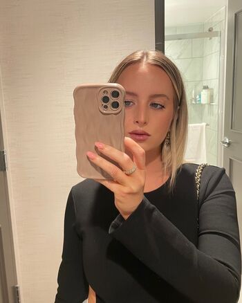 Full leaked Avnoguera private onlyfans photo