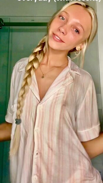 Avyah Nizzari