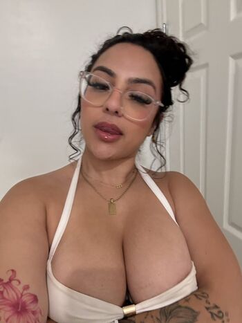 axhcaxh
