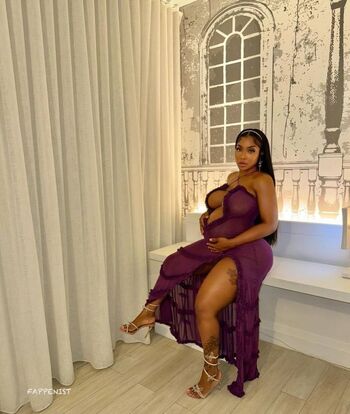 Full leaked Ayesha howard private onlyfans photo