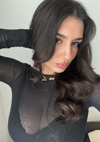 Full leaked Aylin private onlyfans photo