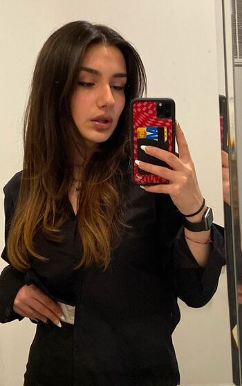 Full leaked Aylin private onlyfans photo