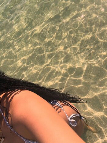 Full leaked Ayoo londyn private onlyfans photo