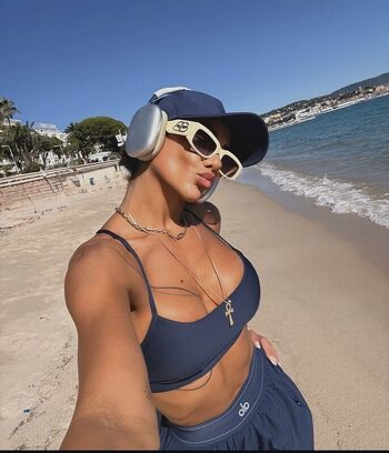 Full leaked Aysu keskin page private onlyfans photo