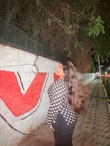 Full leaked Ayushi bhardwaj private onlyfans photo