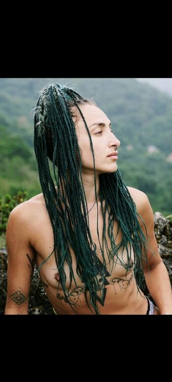 Full leaked Azilika private onlyfans photo