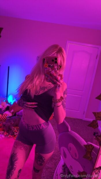 Full leaked Bylxx private onlyfans photo