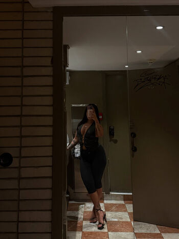 Full leaked Babebravo private onlyfans photo