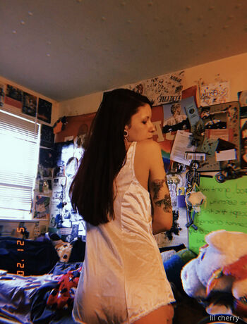 Full leaked Baby cherry private onlyfans photo