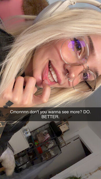 babyfooji / peachtot