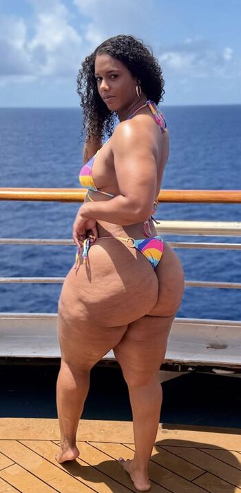 Full leaked Babygurldessie private onlyfans photo