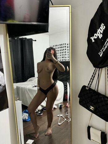 Full leaked Babyliv private onlyfans photo