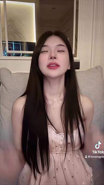 Full leaked Babymangpor private onlyfans photo