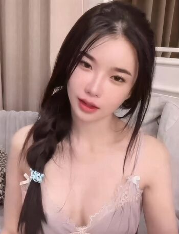 Full leaked Babymangpor private onlyfans photo