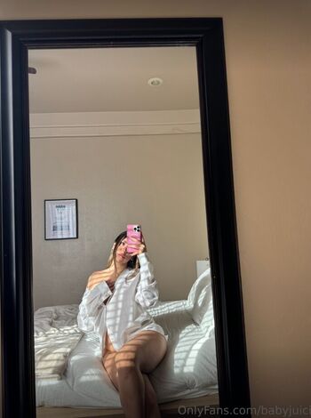 Full leaked Babysofri private onlyfans photo