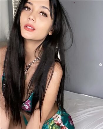 Full leaked Babyvelvet private onlyfans photo