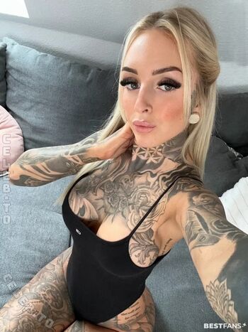 Full leaked Bad xmoni private onlyfans photo