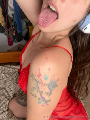 Full leaked Badandpretty private onlyfans photo
