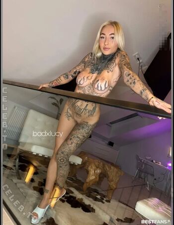 Full leaked Badxlucy cy page private onlyfans photo