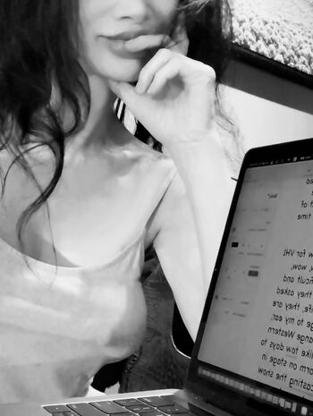 Full leaked Bai ling private onlyfans photo