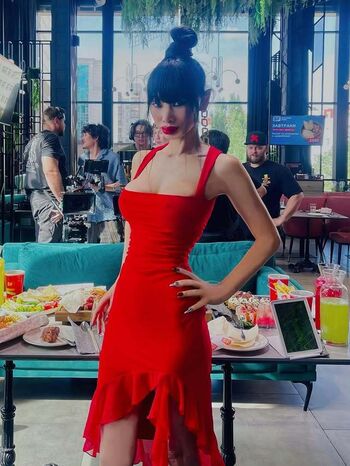 Full leaked Bai ling page private onlyfans photo