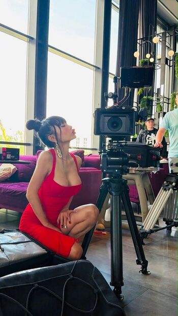 Full leaked Bai ling page private onlyfans photo