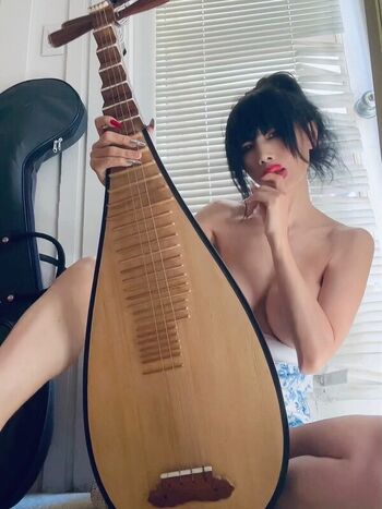 Full leaked Bai ling  page private onlyfans photo