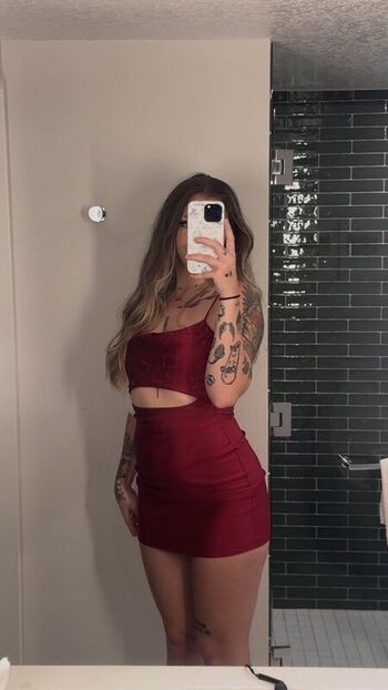 Full leaked Baileygoat private onlyfans photo