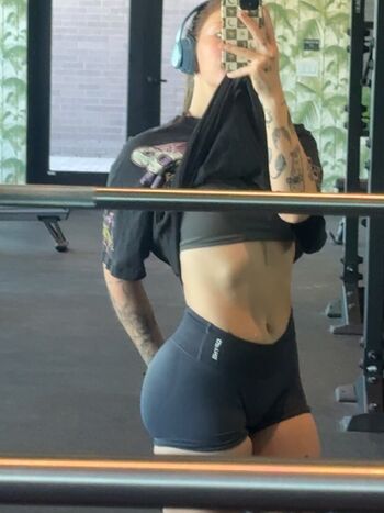 Full leaked Baileygoat private onlyfans photo