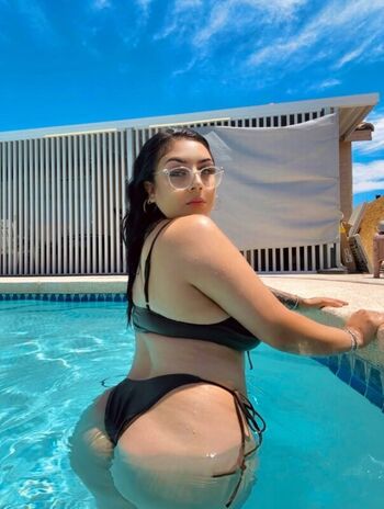 Full leaked Bakedbabeeee private onlyfans photo