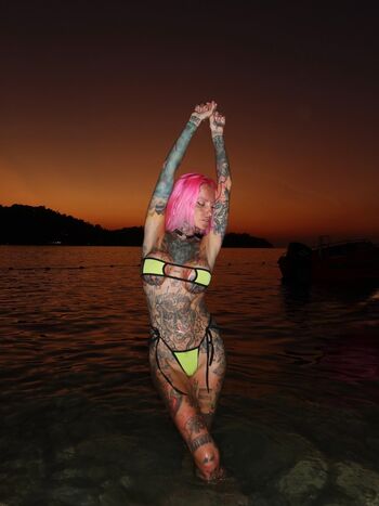 Full leaked Bantikboy private onlyfans photo