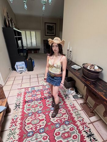Full leaked Baovtuber private onlyfans photo