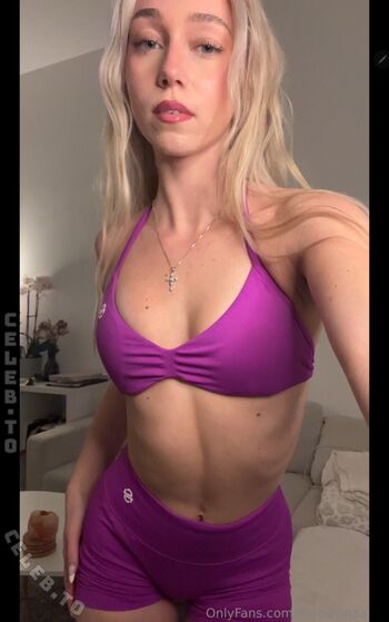 Full leaked Barbellinaa private onlyfans photo