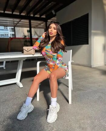 Full leaked Barbiielopez private onlyfans photo