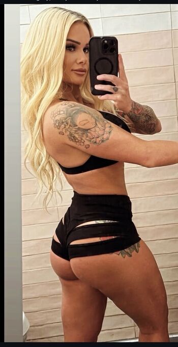 Full leaked Bartender elyse private onlyfans photo
