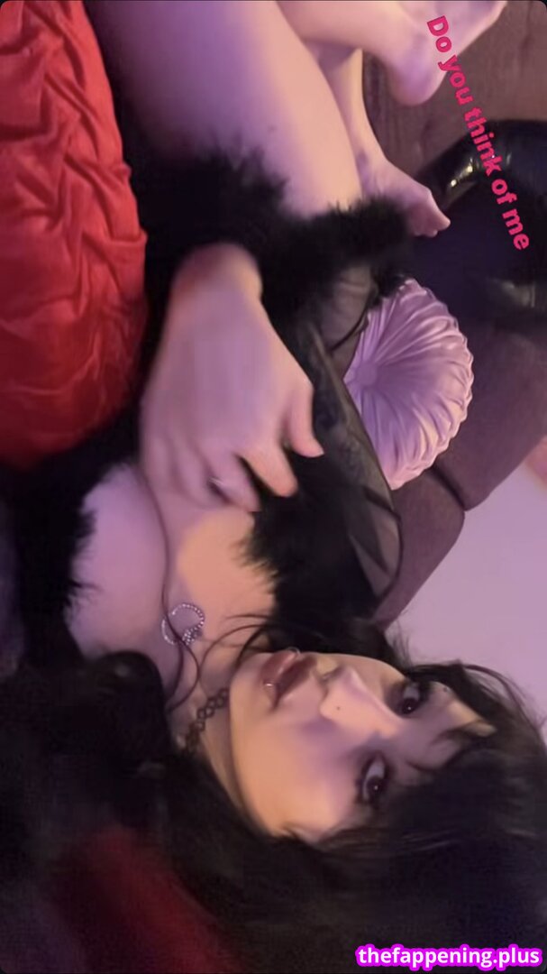Babydolly / Bbabydollyy / V0l4til3 Çıplak OnlyFans Fotoğrafı #2