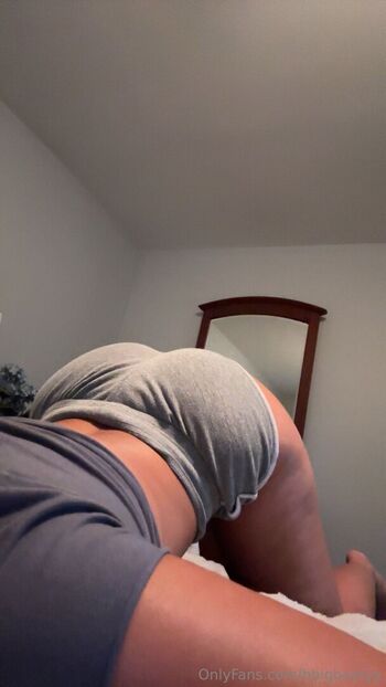 Full leaked Bbigbootyy private onlyfans photo