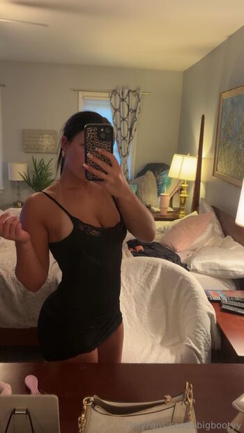 Full leaked Bbigbootyy private onlyfans photo